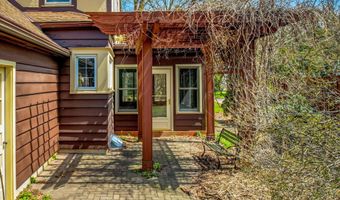 1027 Cedar Ave, Albert Lea, MN 56007