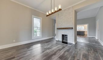 112 Cherry St, Adairsville, GA 30103