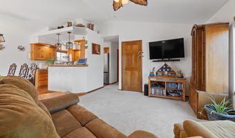247 Freiheit Ln, Box Elder, SD 57719