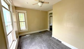 902 Royal St, Alton, IL 62002