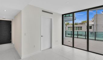 9901 W Bay Harbor Dr 304, Bay Harbor Islands, FL 33154