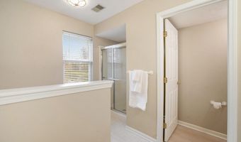 1631 Weatherstone Dr, Ann Arbor, MI 48108