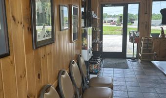 191 W 62, Ash Flat, AR 72513