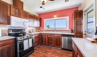 46142 Hana Hwy, Hana, HI 96713