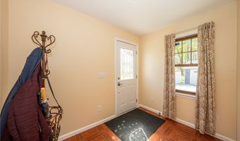 565 Laurel St, Angola, NY 14006