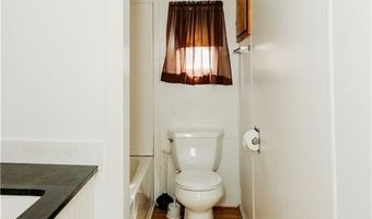 840 Forest Park Ave, Middletown, RI 02842