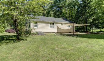 70 Doubleday Rd, Columbia, CT 06237