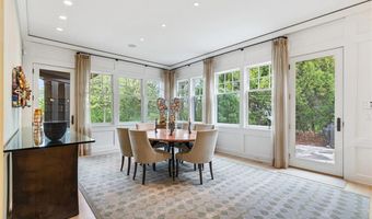 25 Walnut St, Jamestown, RI 02835