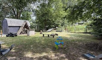 327 E 16th St, Baxter Springs, KS 66713