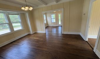 200 S Calhoun St, Bishopville, SC 29010