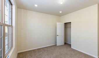 723 W Spaniel Dr, Ann Arbor, MI 48108