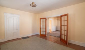 181 Auburn St, Manchester, NH 03103