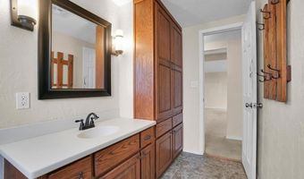 700 Taft St, Altus, OK 73521