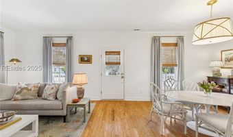 1711 Duke St, Beaufort, SC 29902