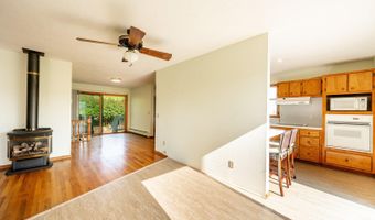 28 S Rail Rd, Banner, WY 82832
