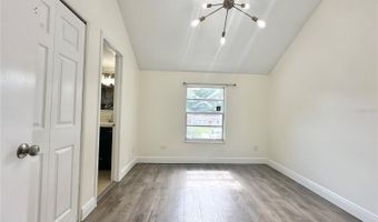 122 S BULOVA Dr, Apopka, FL 32703