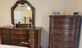 125 Homestead Ave, Avenel, NJ 07001