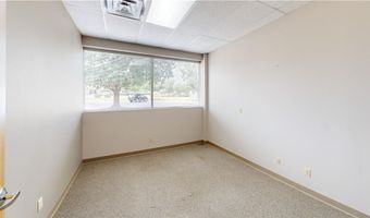 902 McClain Rd 6001, Bentonville, AR 72712