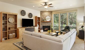 2486 NW Marken St, Bend, OR 97703