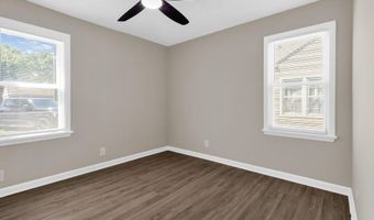 1059 Lawrence Dr, Columbus, OH 43207