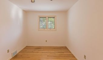 2929 Verle Ave, Ann Arbor, MI 48108