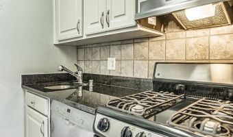 1121 ARLINGTON Blvd 707, Arlington, VA 22209