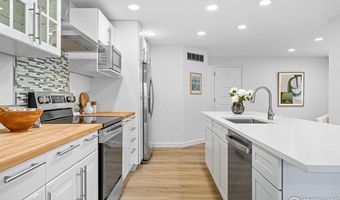 10415 W 85th Pl, Arvada, CO 80005