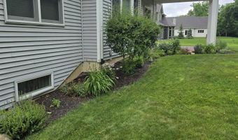 5962 Deer Hollow Rd, Auburn, IN 46706