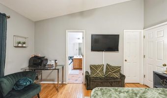 822 FARAWAY Ct, Bowie, MD 20721