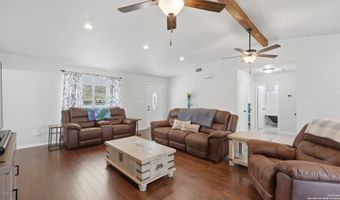 10835 Rosemar, Adkins, TX 78101