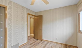 4348 Arden View Ct, Arden Hills, MN 55112