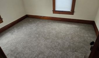 1105 13th St, Auburn, NE 68305