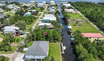 65 Fiber St, Bay St. Louis, MS 39520