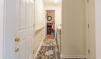 19230 Sterling Dr, Abingdon, VA 24211