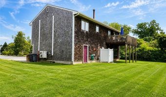 42 Jamestown Blvd, Narragansett, RI 02882