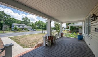 406 W MARKET St, Georgetown, DE 19947