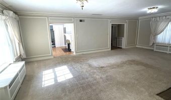 401 5th Ave SW, Austin, MN 55912