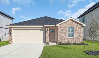 326 Amy St, Angleton, TX 77515