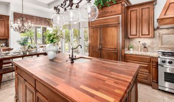 2784 W DEL RIO Pl, Chandler, AZ 85224