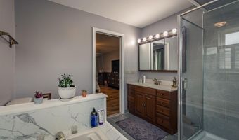 26 Columbia St, Amsterdam, NY 12010