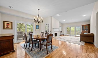 68 Stony Rdg, Asheville, NC 28804