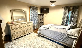 918 Old Farm Rd, Bedford, IN 47421