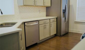 124 Auburn Run Ln, Auburn, GA 30011