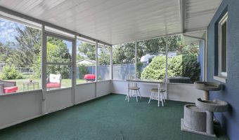 1205 Kenwick Rd, Columbus, OH 43209