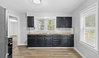 2416 Arthur St, Alton, IL 62002