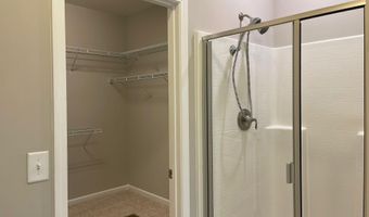 626 Edgewater Ridge Ct, Apex, NC 27523