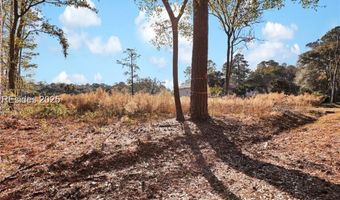 12 E River Dr, Beaufort, SC 29907