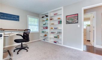 284 Rhodes Dr, Athens, GA 30606