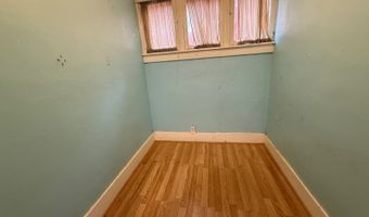 939 S 4th St, Albion, NE 68620