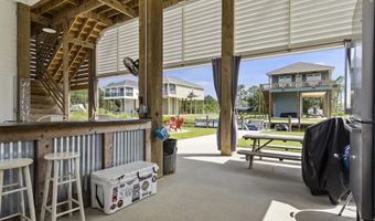 4021 Blue Jay St, Bay St. Louis, MS 39520